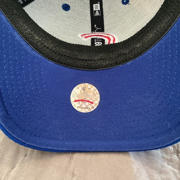 CHICAGO CUBS HAT - Picture 4 of 5